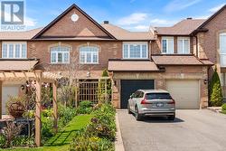 53 BLOOMGATE CRESCENT  Richmond Hill, ON L4E 4E2