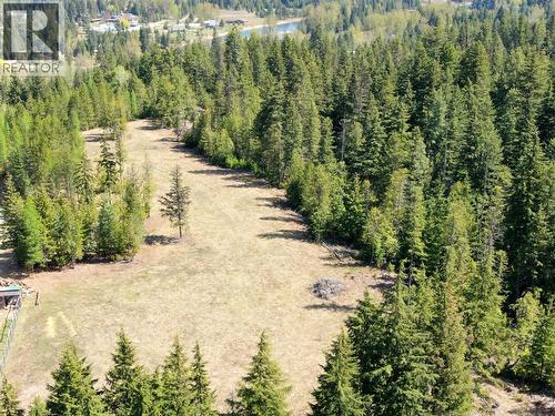 3809 Passmore Upper Road, Passmore, BC 