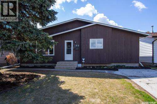 127 Devonshire Crescent, Saskatoon, SK - Outdoor