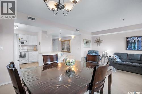 215 2213 Adelaide Street E, Saskatoon, SK - Indoor Photo Showing Dining Room