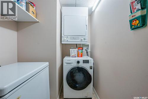 215 2213 Adelaide Street E, Saskatoon, SK - Indoor Photo Showing Laundry Room