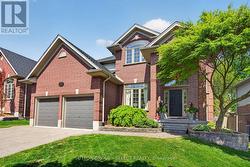 290 CHAMBERS COURT  London North (North B), ON N5X 4H5