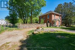 75 DIVISION STREET N Mcnab/Braeside, ON K7S 3B9