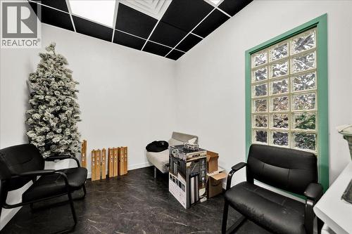 22337 Lougheed Highway, Maple Ridge, BC - Indoor