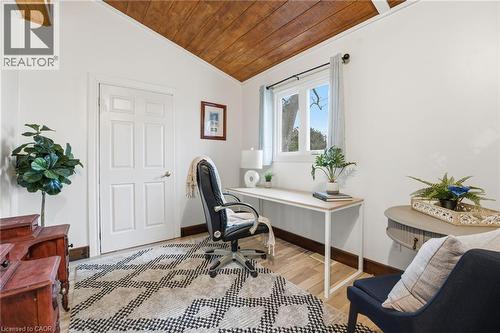 430 Winniett Street, Caledonia, ON - Indoor Photo Showing Other Room