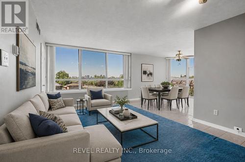 403 - 1360 RATHBURN ROAD E  Mississauga, ON L4W 4H4