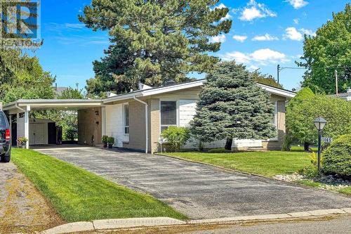 1065 SIERRA BOULEVARD S  Mississauga, ON L4Y 2E3