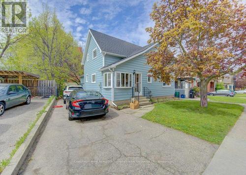 8 MARSHALL STREET  Waterloo, ON N2J 2T2