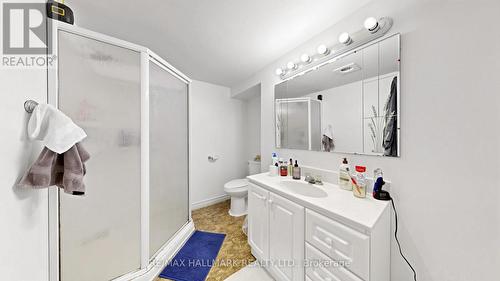 46 Collins Crescent, Aurora, ON - Indoor Photo Showing Bathroom