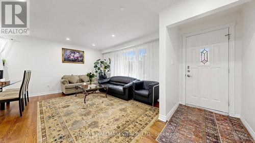 46 Collins Crescent, Aurora, ON - Indoor