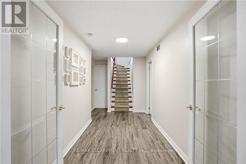 2 Amore Boulevard, Hamilton, ON - Indoor Photo Showing Other Room