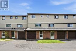 4 - 65 MOUNT ALBION ROAD  Hamilton, ON L8K 5S5