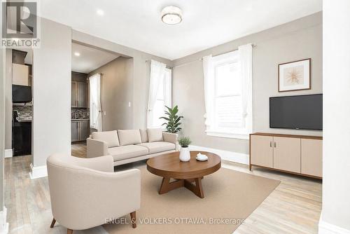 virtually staged - 84 Second Avenue, Ottawa, ON - Indoor Photo Showing Living Room