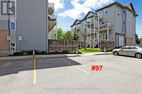 1048 Redtail Private, Ottawa, ON - Outdoor
