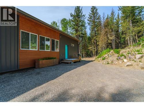 6282 Hillside Drive, Forest Grove, BC - Outdoor