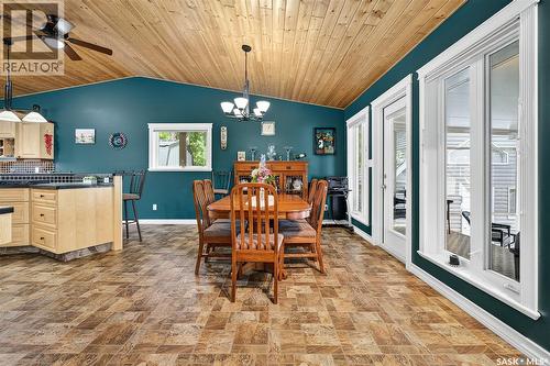 417 Daniel Drive, Buffalo Pound Lake, SK - Indoor Photo Showing Dining Room