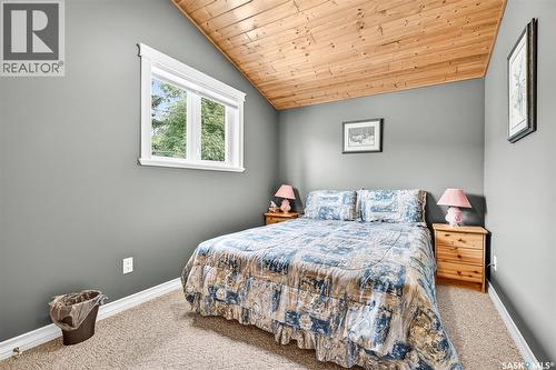 417 Daniel Drive, Buffalo Pound Lake, SK - Indoor Photo Showing Bedroom