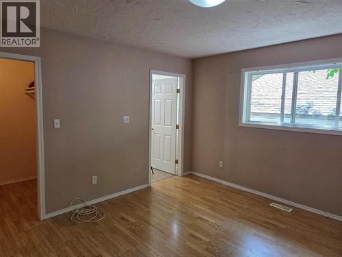 410 6Th Avenue, Keremeos, BC - Indoor Photo Showing Other Room