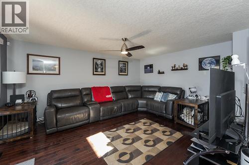 3022 Christopher Crescent, Prince George, BC - Indoor Photo Showing Living Room