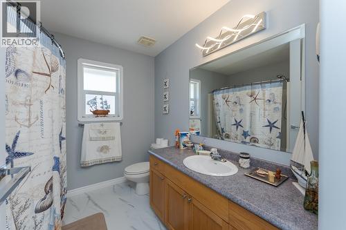 3022 Christopher Crescent, Prince George, BC - Indoor Photo Showing Bathroom