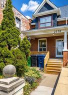2378 ST CLAIR AVENUE W Toronto, ON M6N 1K8