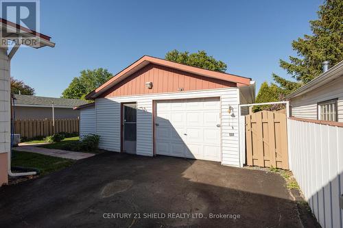 1107 Grand Avenue, Cornwall, ON - Outdoor With Exterior