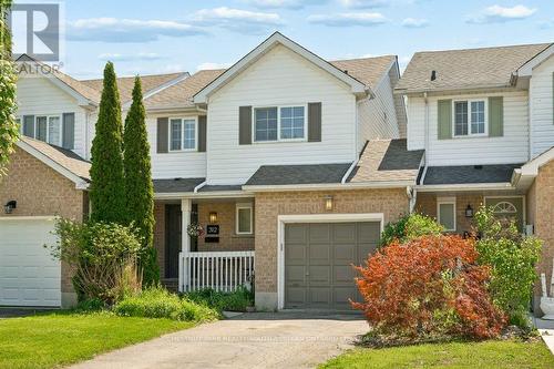 312 SABLE COURT  Waterloo, ON N2K 3Z4