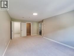 Primary bedroom top floor 19'6"" x 13'4"" - 