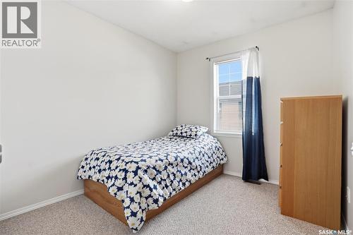 49 203 Herold Terrace, Saskatoon, SK - Indoor Photo Showing Bedroom