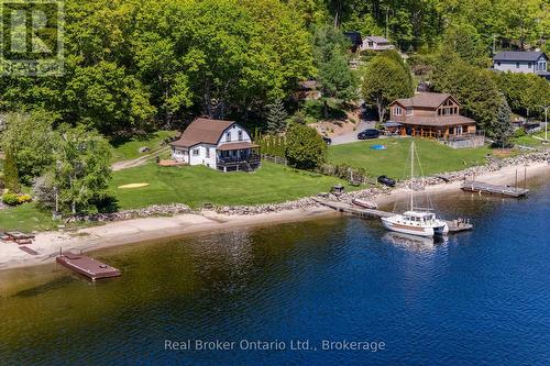 437 Champlain Road, Penetanguishene, ON - Outdoor With Body Of Water