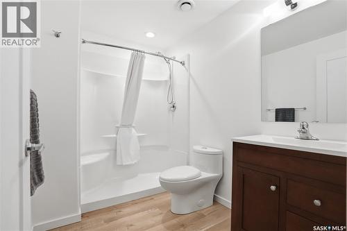 238 Stepney Crescent, Saskatoon, SK - Indoor Photo Showing Bathroom