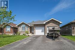 92 HARTWOOD CRESCENT Greater Napanee (Greater Napanee), ON K7R 0A8