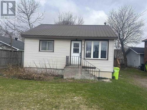 542 Wallace TER  Sault Ste. Marie, ON P6C 1L8
