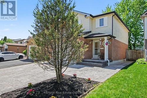 51 Camrose Court, Kitchener, ON - Outdoor