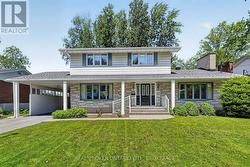 1607 CHARLES STREET Cornwall, ON K6J 1Z3