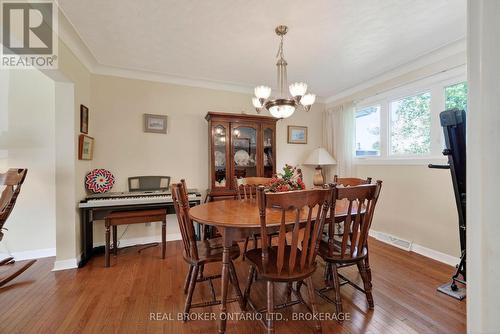 1607 Charles Street, Cornwall, ON - Indoor Photo Showing Dining Room