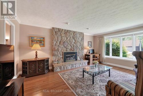 1607 Charles Street, Cornwall, ON - Indoor Photo Showing Living Room With Fireplace