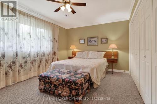 1607 Charles Street, Cornwall, ON - Indoor Photo Showing Bedroom