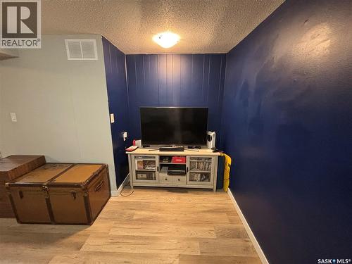 358 Bruce Street, Regina, SK - Indoor Photo Showing Other Room