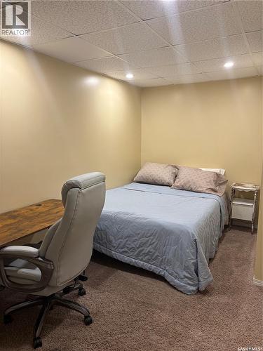 358 Bruce Street, Regina, SK - Indoor Photo Showing Bedroom