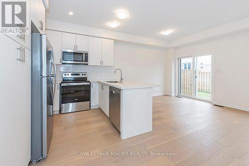 15 Linden Park Lane, Hamilton, ON 