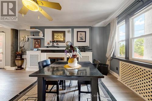 287 Courtland Avenue E, Kitchener, ON - Indoor Photo Showing Dining Room