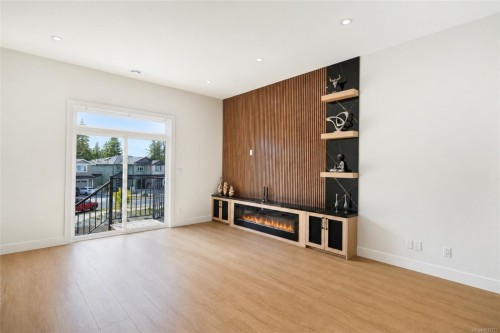 20 Leam Rd, Nanaimo, BC - Indoor