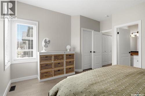 3283 Thames Crescent E, Regina, SK - Indoor Photo Showing Bedroom