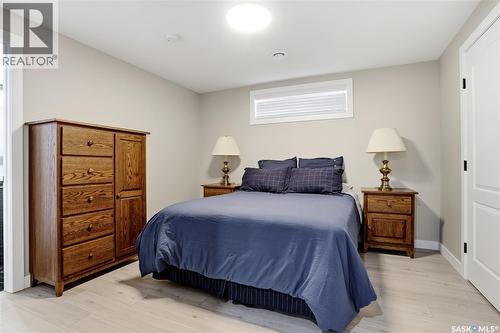 3283 Thames Crescent E, Regina, SK - Indoor Photo Showing Bedroom