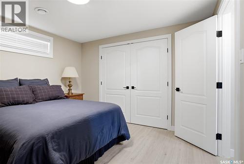 3283 Thames Crescent E, Regina, SK - Indoor Photo Showing Bedroom