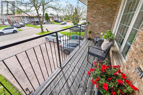 7778 Benavon Road, Mississauga, ON - Outdoor