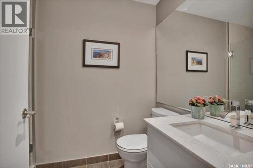 304 404 C Avenue S, Saskatoon, SK - Indoor Photo Showing Bathroom