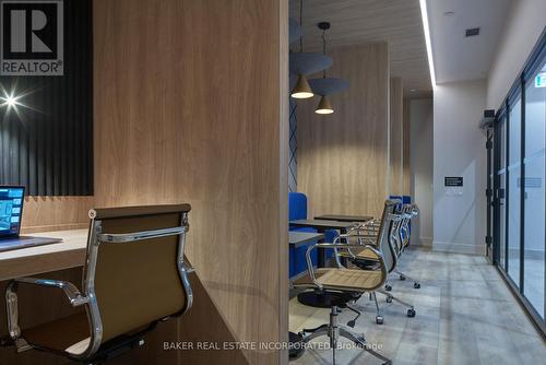 Northshore Amenities - 314 - 500 Plains Road E, Burlington, ON - Indoor Photo Showing Office