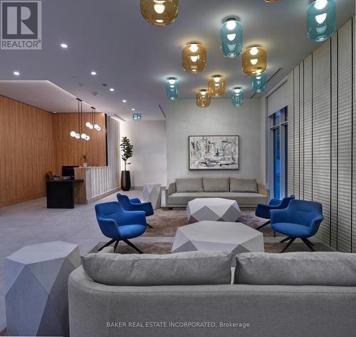 Northshore Condo Lobby - 314 - 500 Plains Road E, Burlington, ON - Indoor